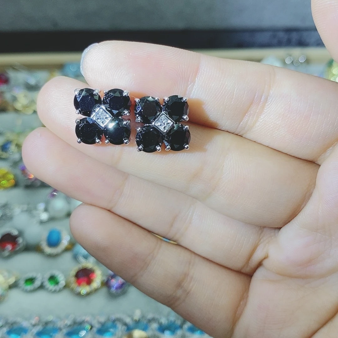 【闪购商品】银S925镶嵌耳饰托帕石