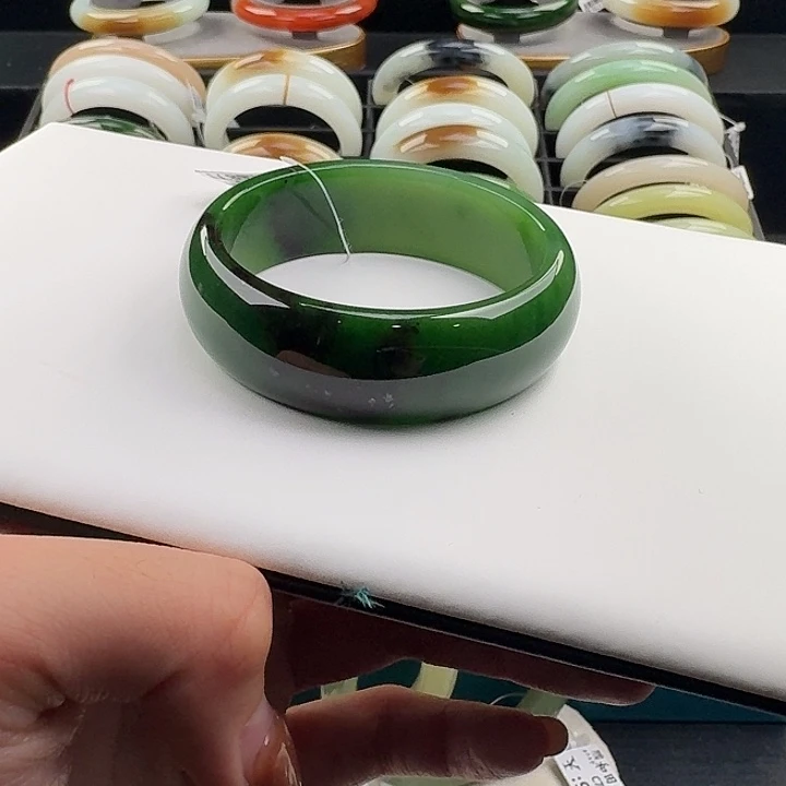 未镶嵌手镯和田玉54.6