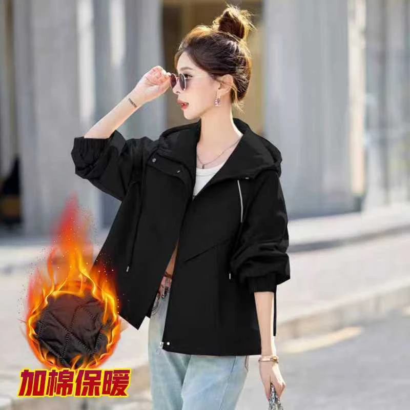 加棉加厚2025短款女休闲风防风百搭短外套加厚连帽女士显瘦保暖
