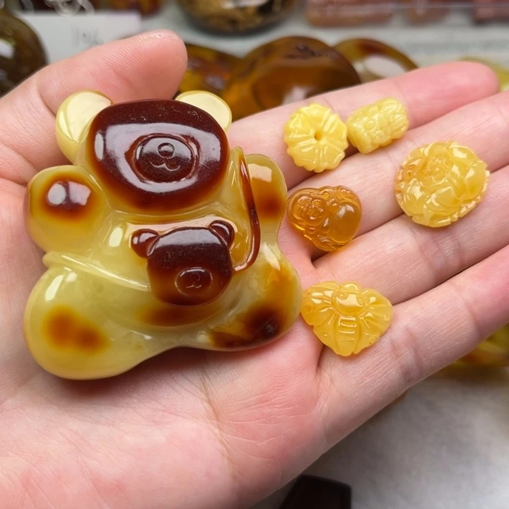 琥珀颈饰未镶嵌琥珀蜜蜡