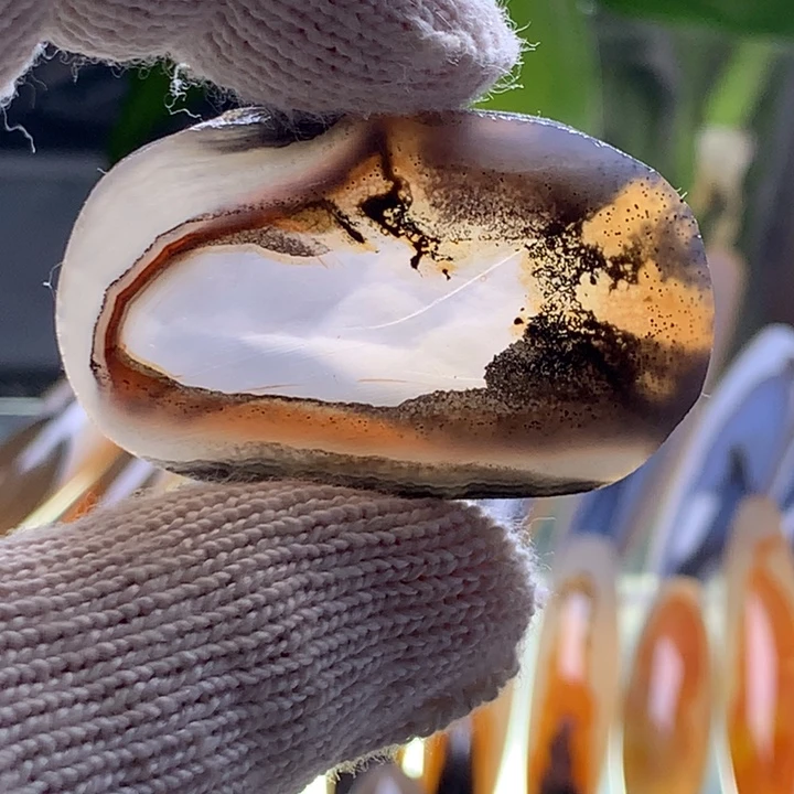 未镶嵌玛瑙/玉髓珠宝半成品65