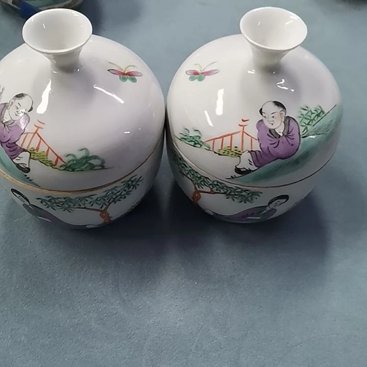 壶回*茶叶罐一对手的手绘