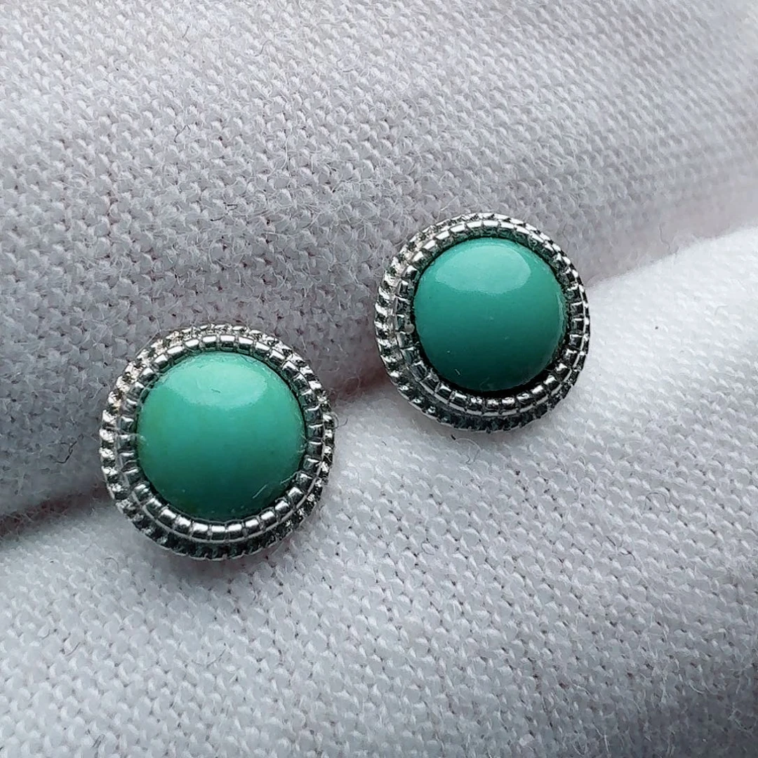 绿松石未镶嵌耳饰