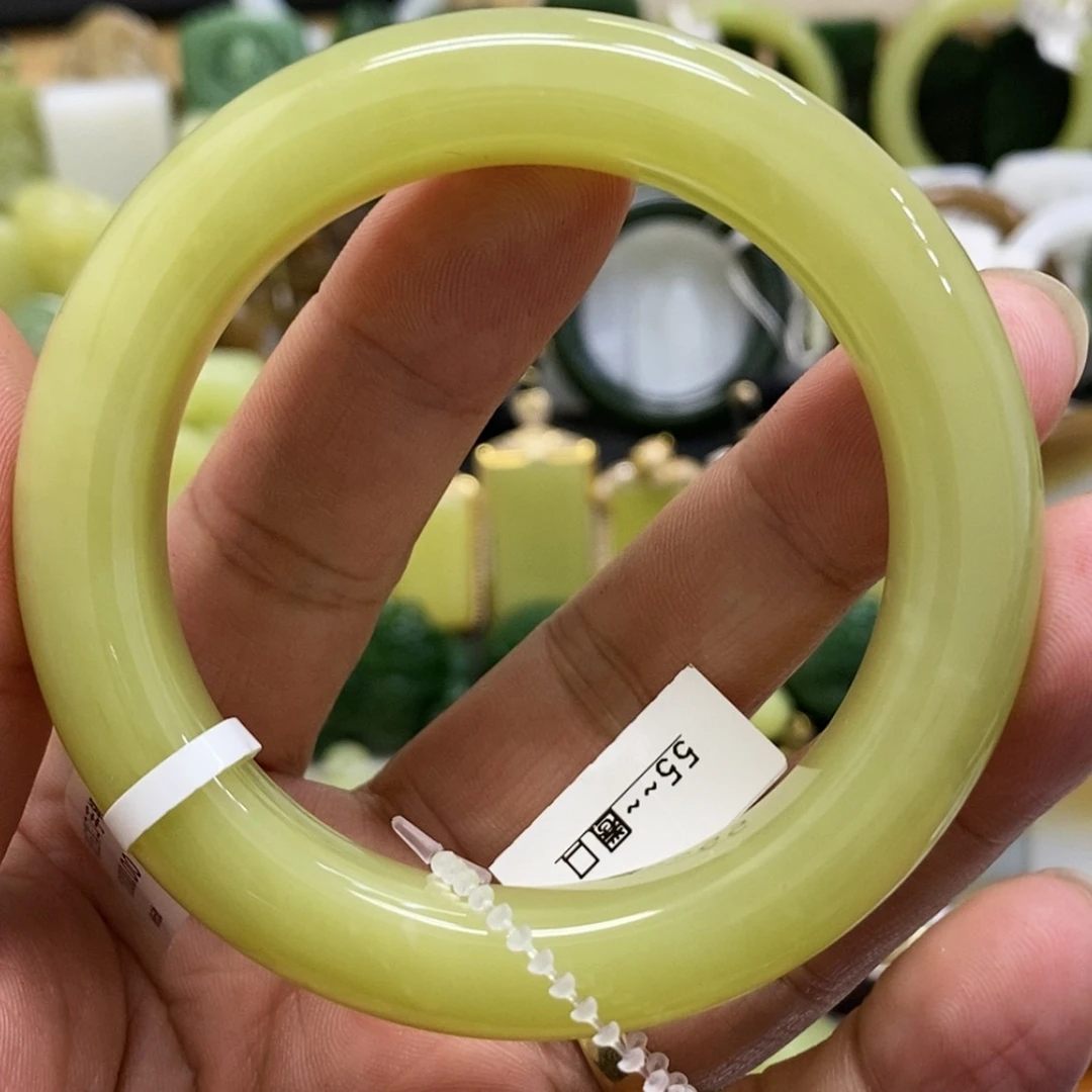 【闪购商品】颈饰未镶嵌和田玉