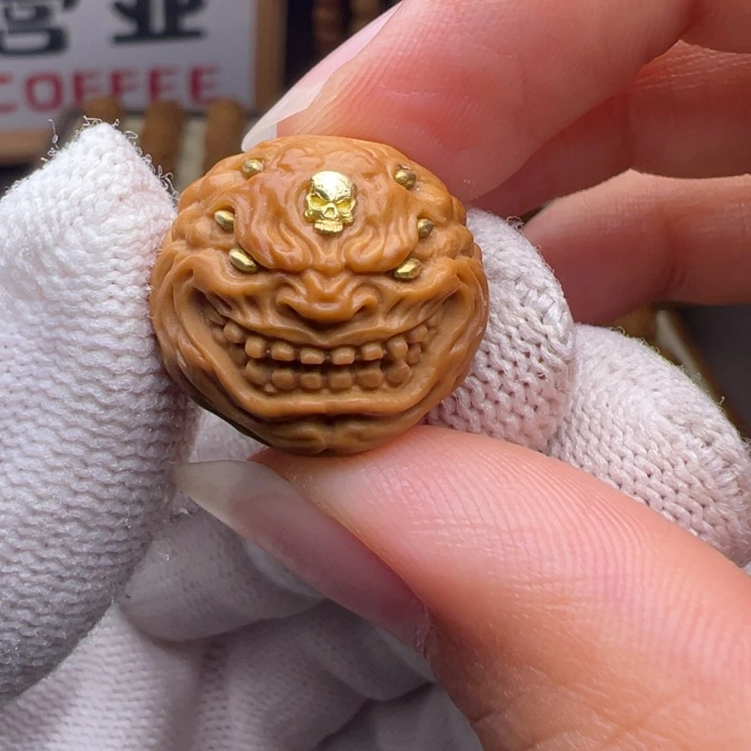 猴头核桃把件镶嵌款多目骷髅18左右尺寸全品有正常封口线