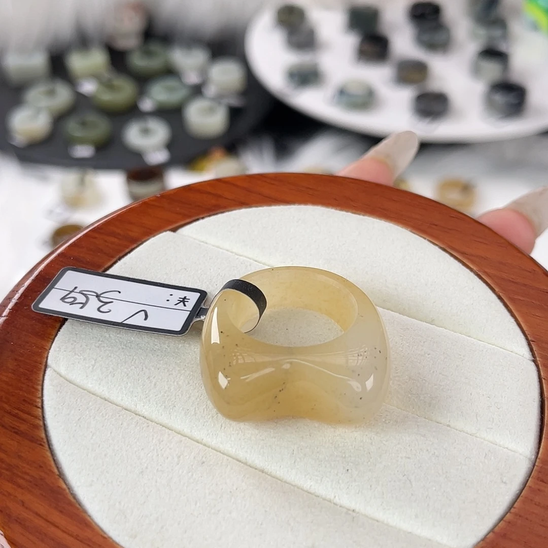 和田玉未镶嵌戒指k29 百香果猫耳17.8mm