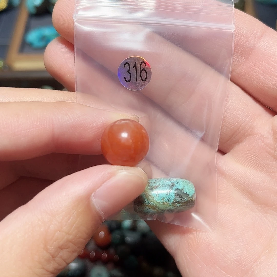 D***o未镶嵌圆珠桶珠老型手串！！玛瑙/玉髓