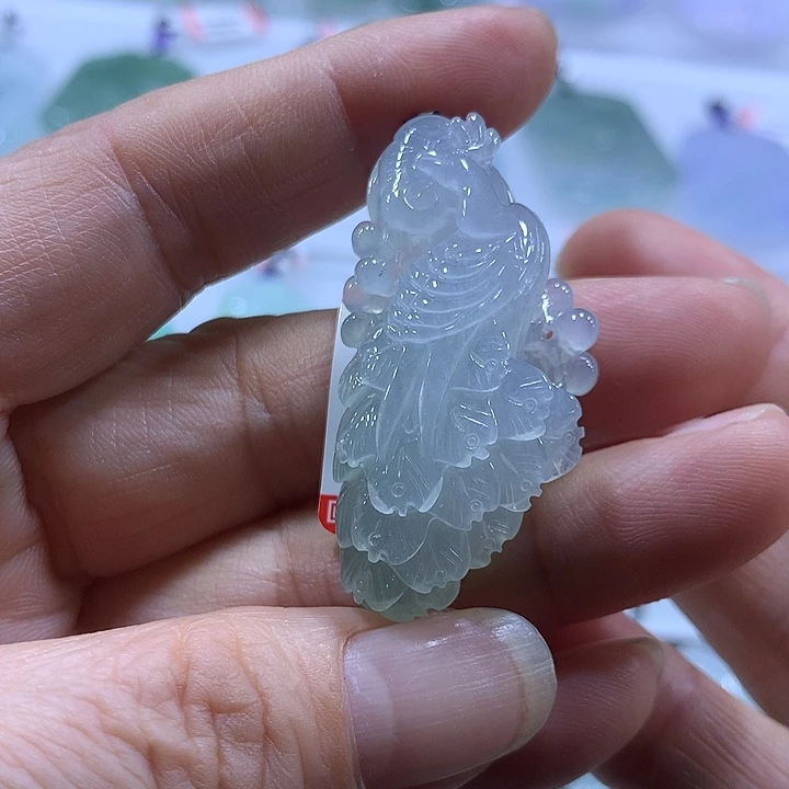 翡翠未镶嵌颈饰天然翡翠吊坠A货