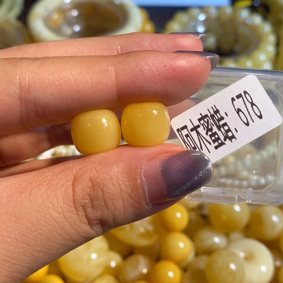 琥珀未镶嵌珠宝奇石678