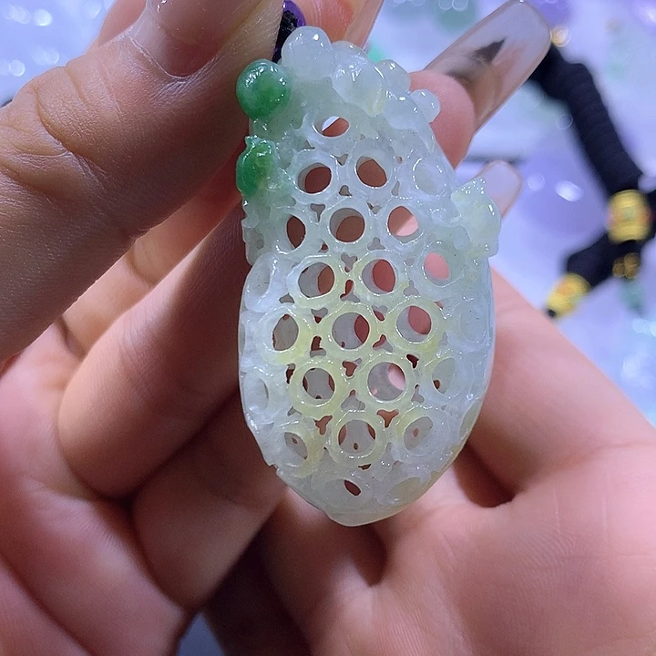 颈饰未镶嵌翡翠天然翡翠A货吊坠