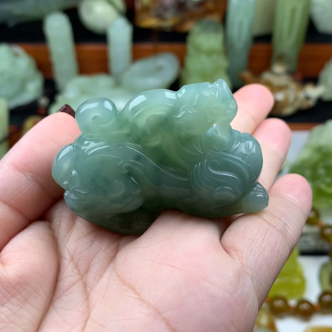 岫玉手把件未镶嵌玉**宝