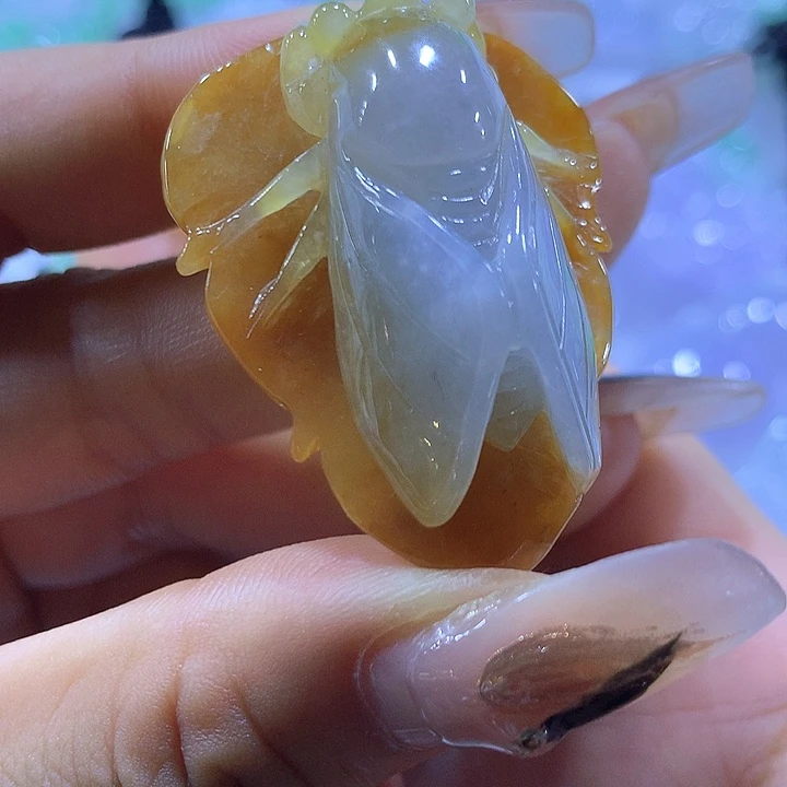 翡翠未镶嵌颈饰天然翡翠A货吊坠
