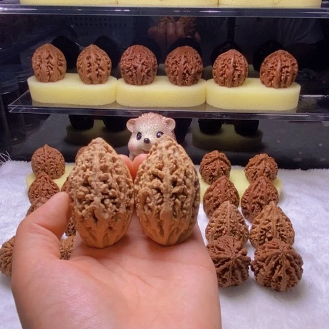 文玩核桃把件金梭子