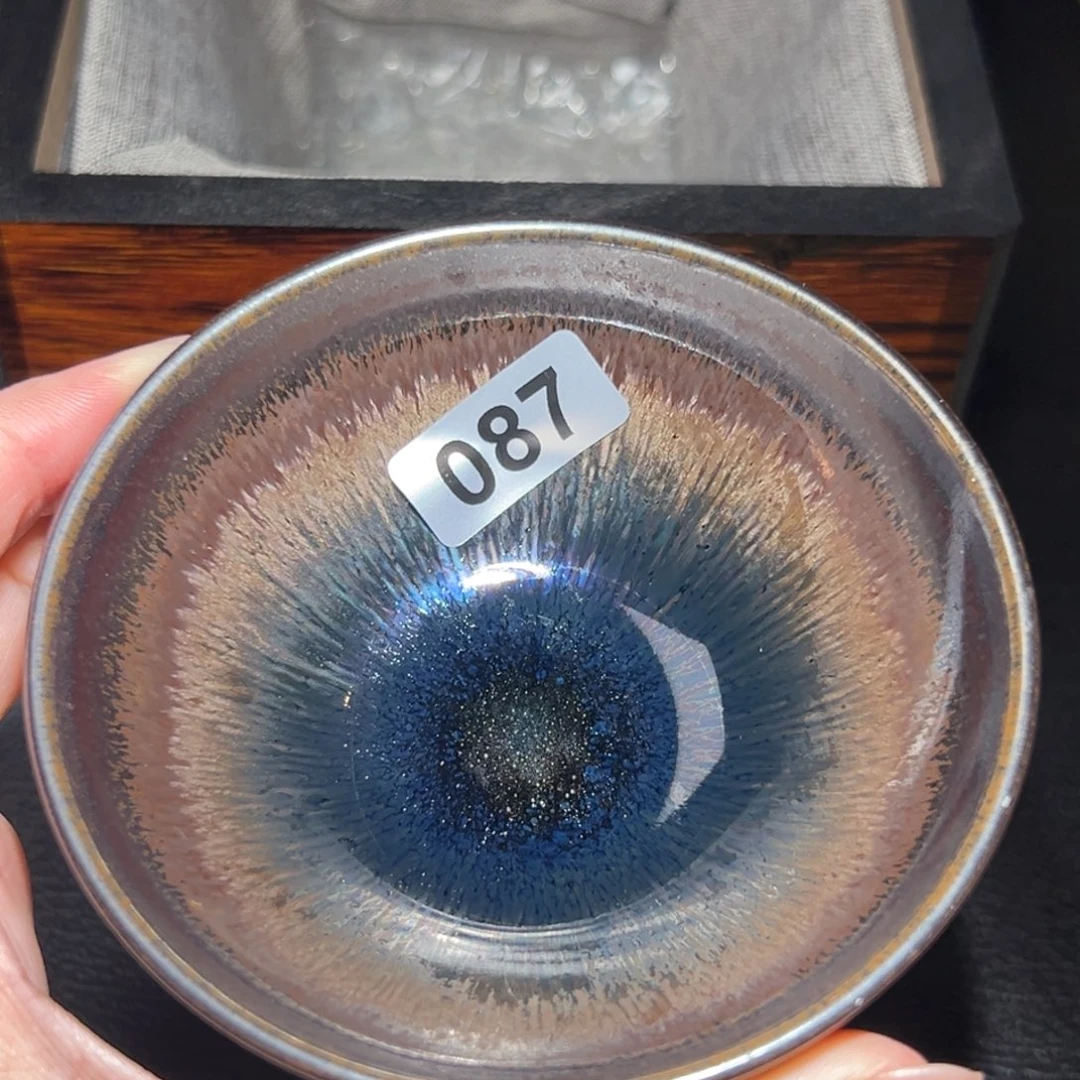 蓝***虫茶盏全手工原矿原釉建盏