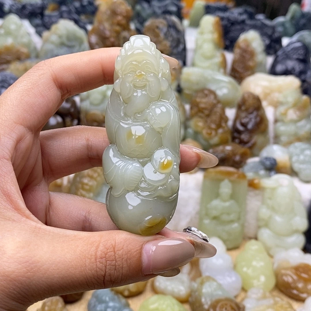 忘***❁颈饰未镶嵌和田玉