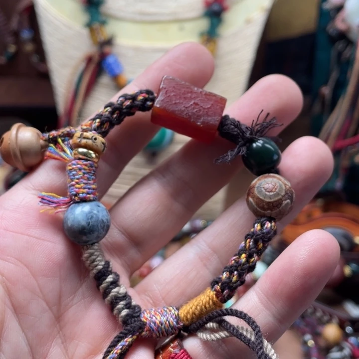 玛瑙/玉髓颈饰未镶嵌