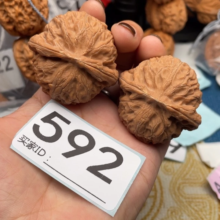 把件文玩核桃核桃
