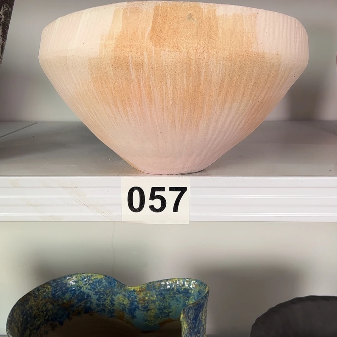 王***.口径26高度17无孔