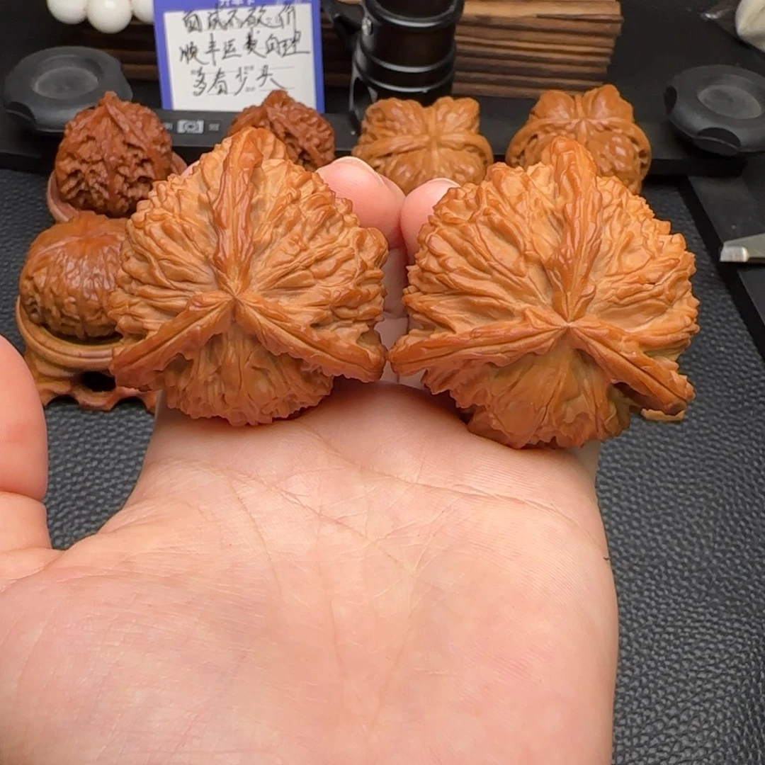 把件文玩核桃白奔 46尺寸