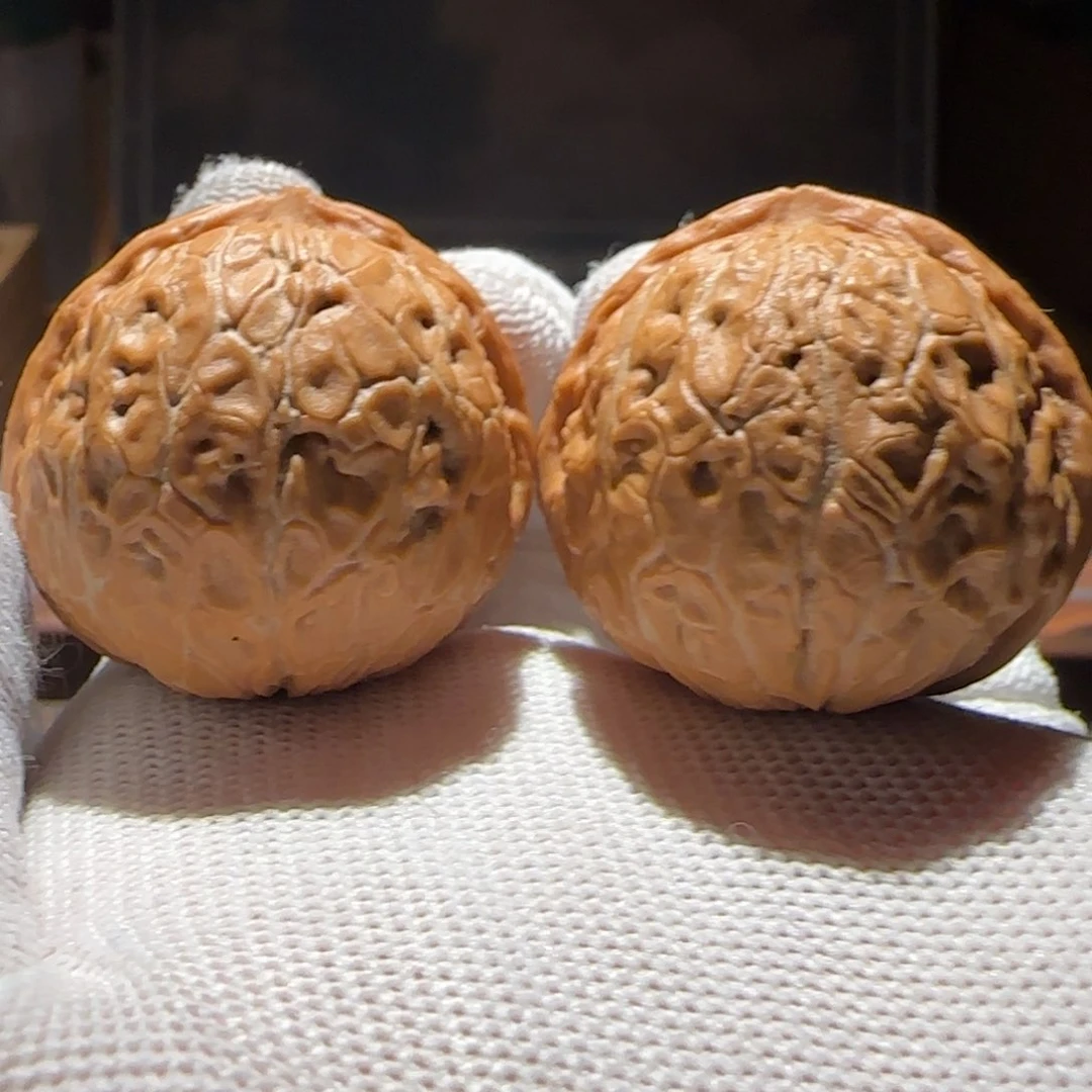 把件文玩核桃板栗蛇皮球38尺