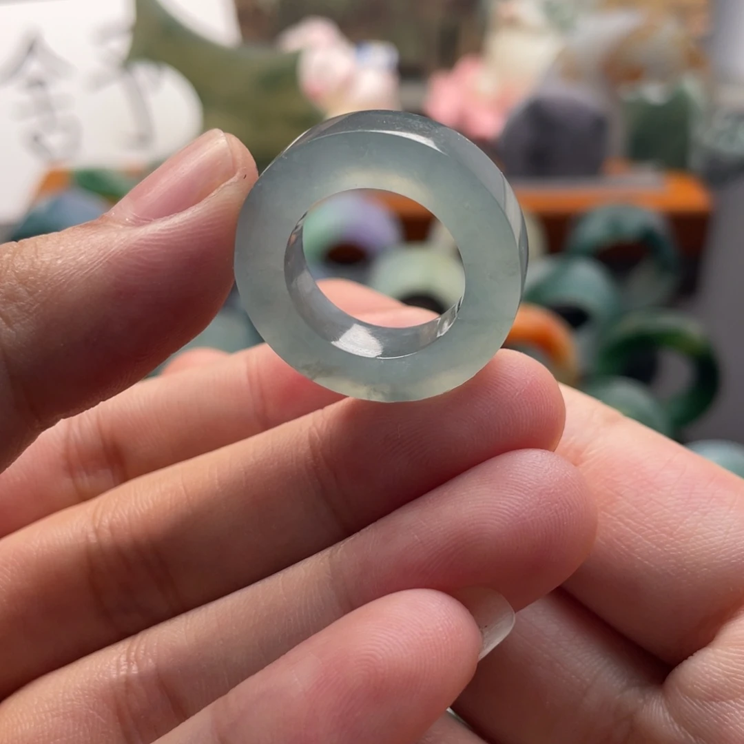 未镶嵌定制翡翠蓝水