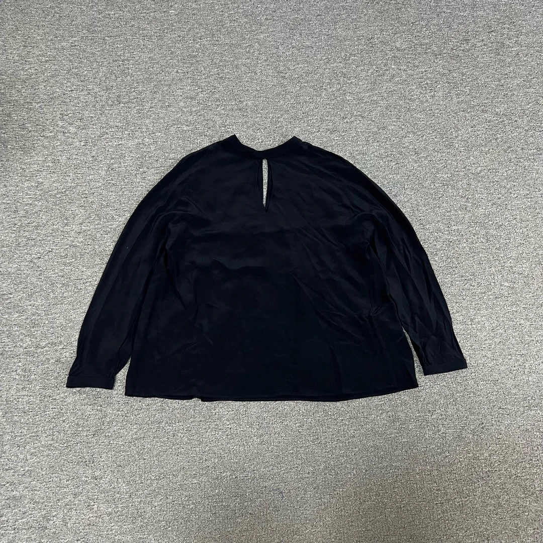 99新 AMIPARIS 爱马仕 藏蓝色真丝衬衫 38码
