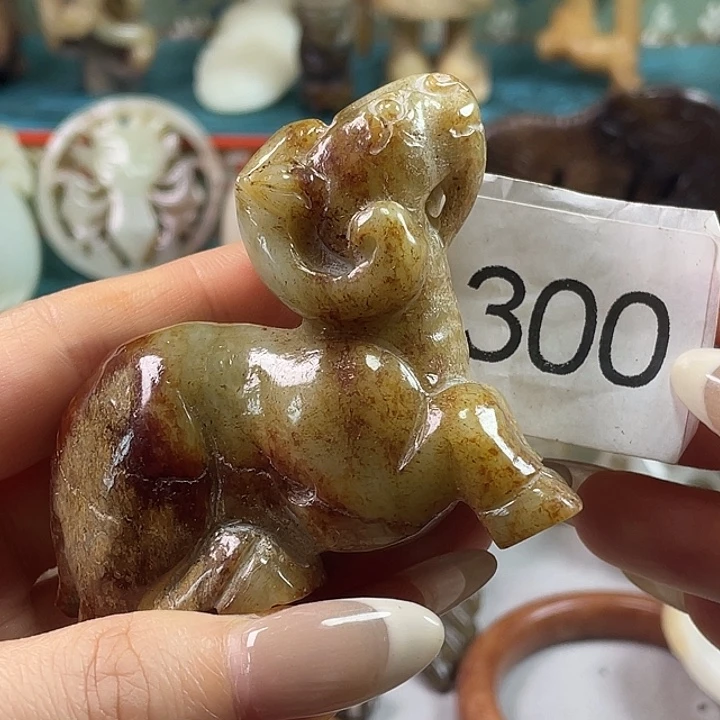 和田玉（糖玉）未镶嵌挂件