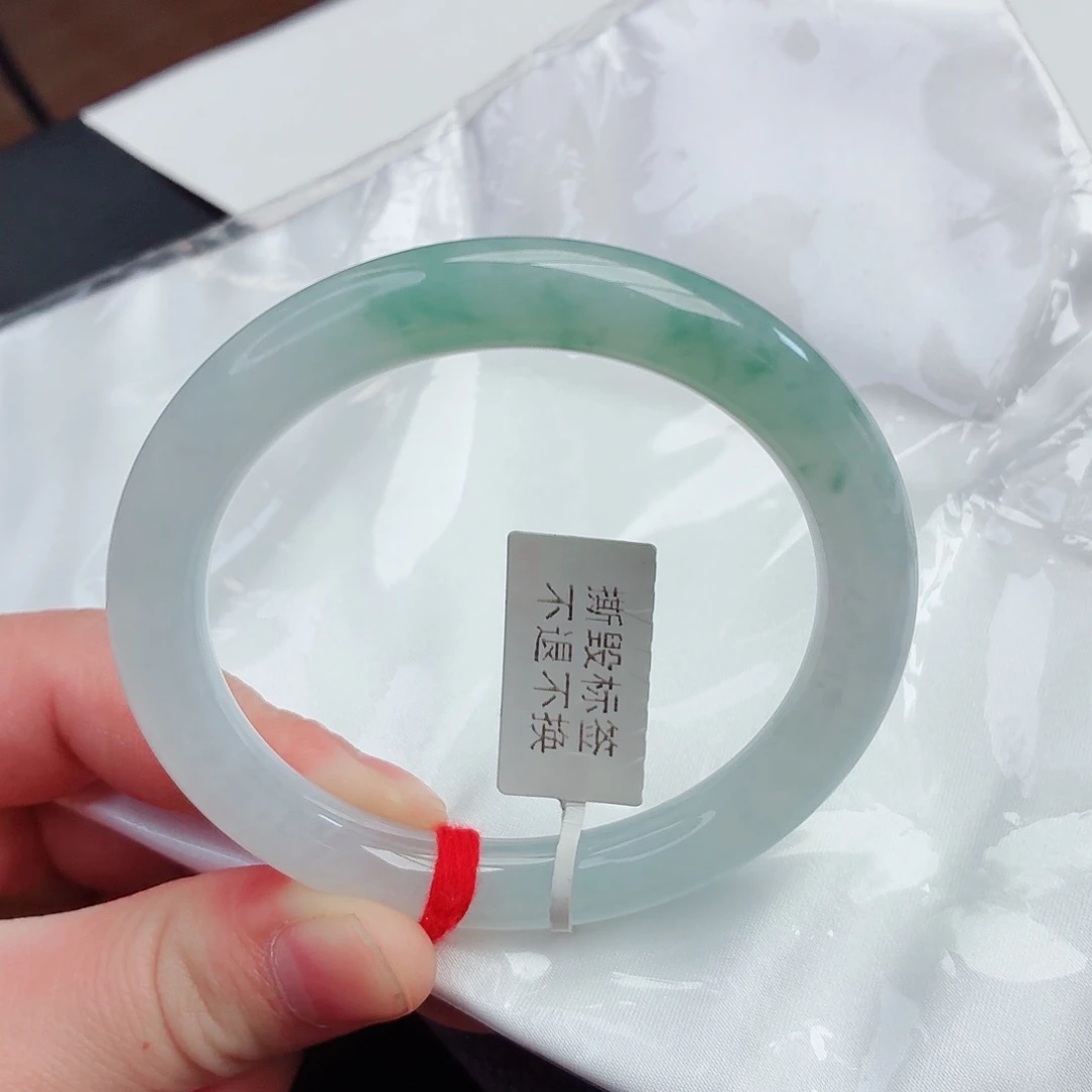 翡翠未镶嵌手镯天然翡翠A货