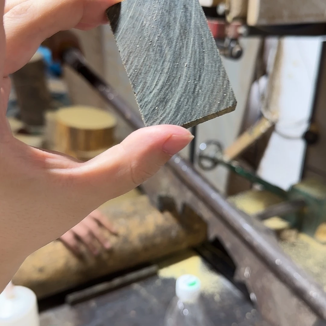 大果紫檀（缅甸花梨）绿檀牌子