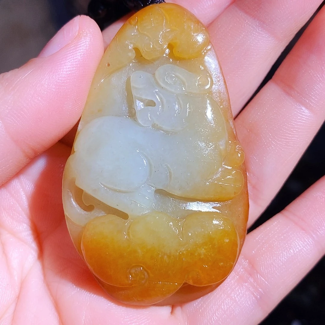 和田玉颈饰未镶嵌