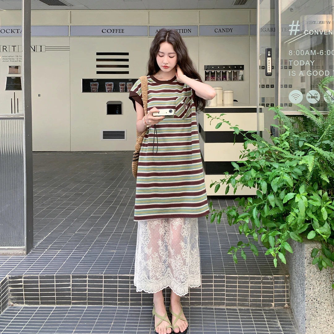 减龄休闲条纹连衣裙套装女夏季新款简约气质宽松蕾丝半身裙两件套