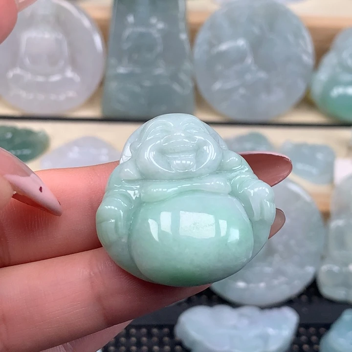 颈饰未镶嵌翡翠佛公