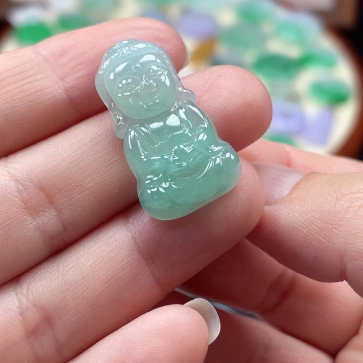 颈饰未镶嵌翡翠宝宝佛