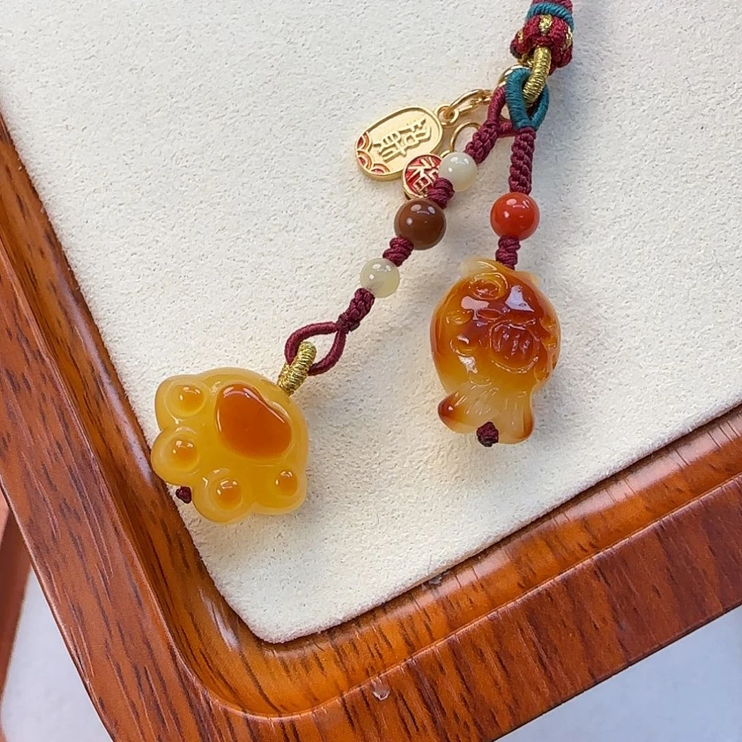 琥珀未镶嵌珠宝奇石