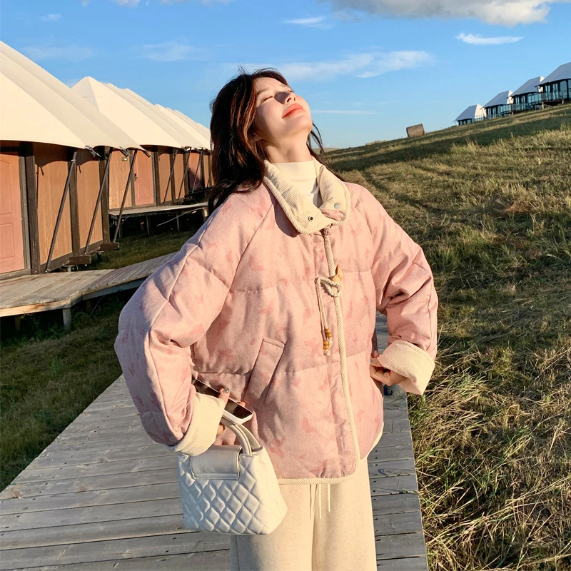 新中式国风印花蝴蝶扣羽绒服2025冬季新款氛围感气质白鸭绒面包服