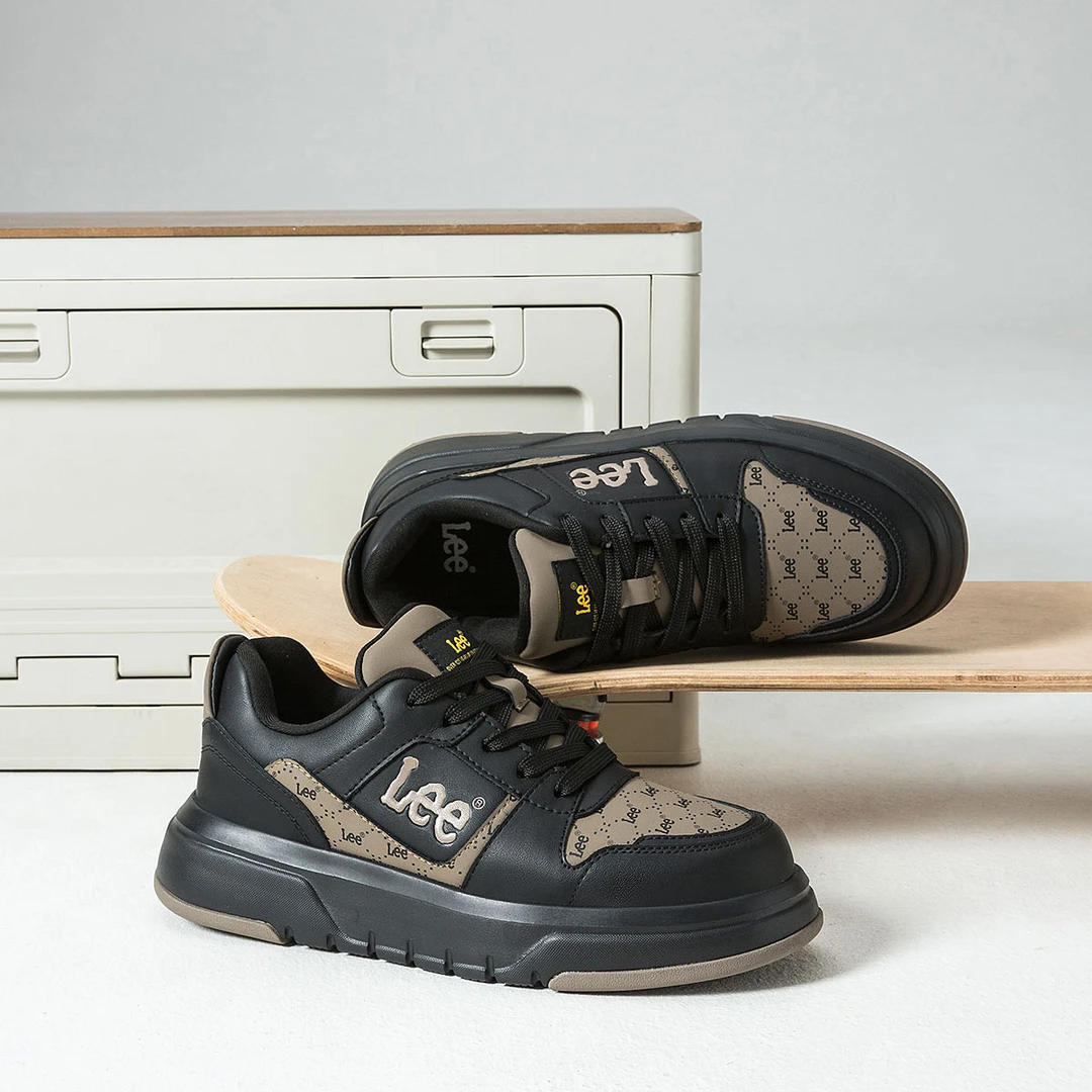 Lee2025秋季新款素面透气休闲板鞋厚底春季运动休闲鞋男士休闲鞋