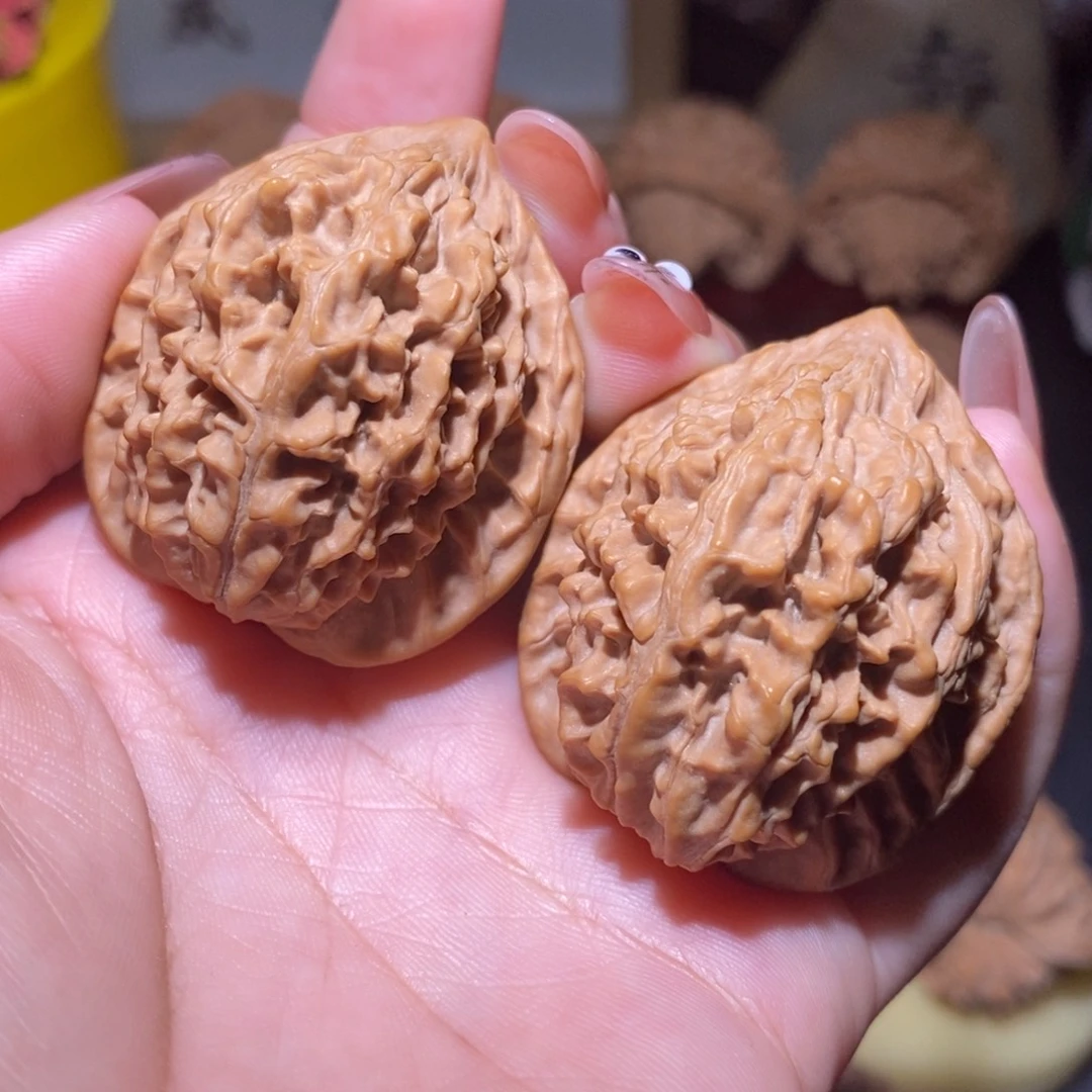 把件文玩核桃全品秦岭鸡心36