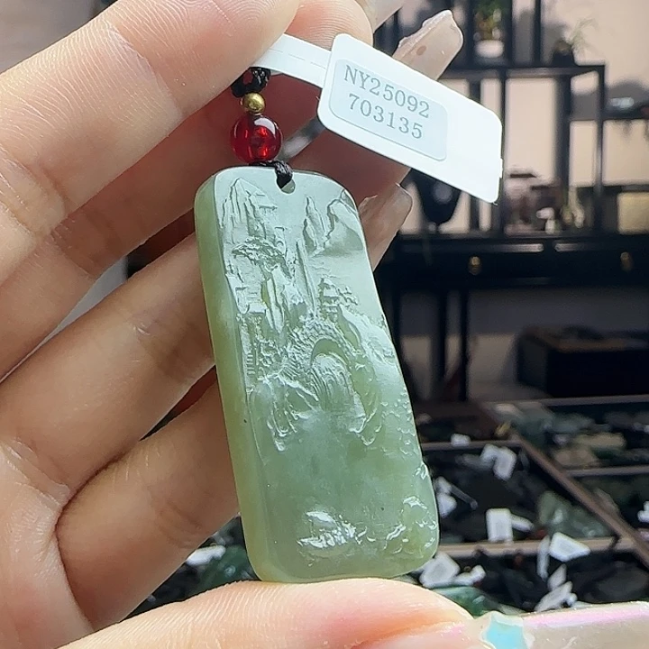 和田玉未镶嵌吊坠(不含链)3135