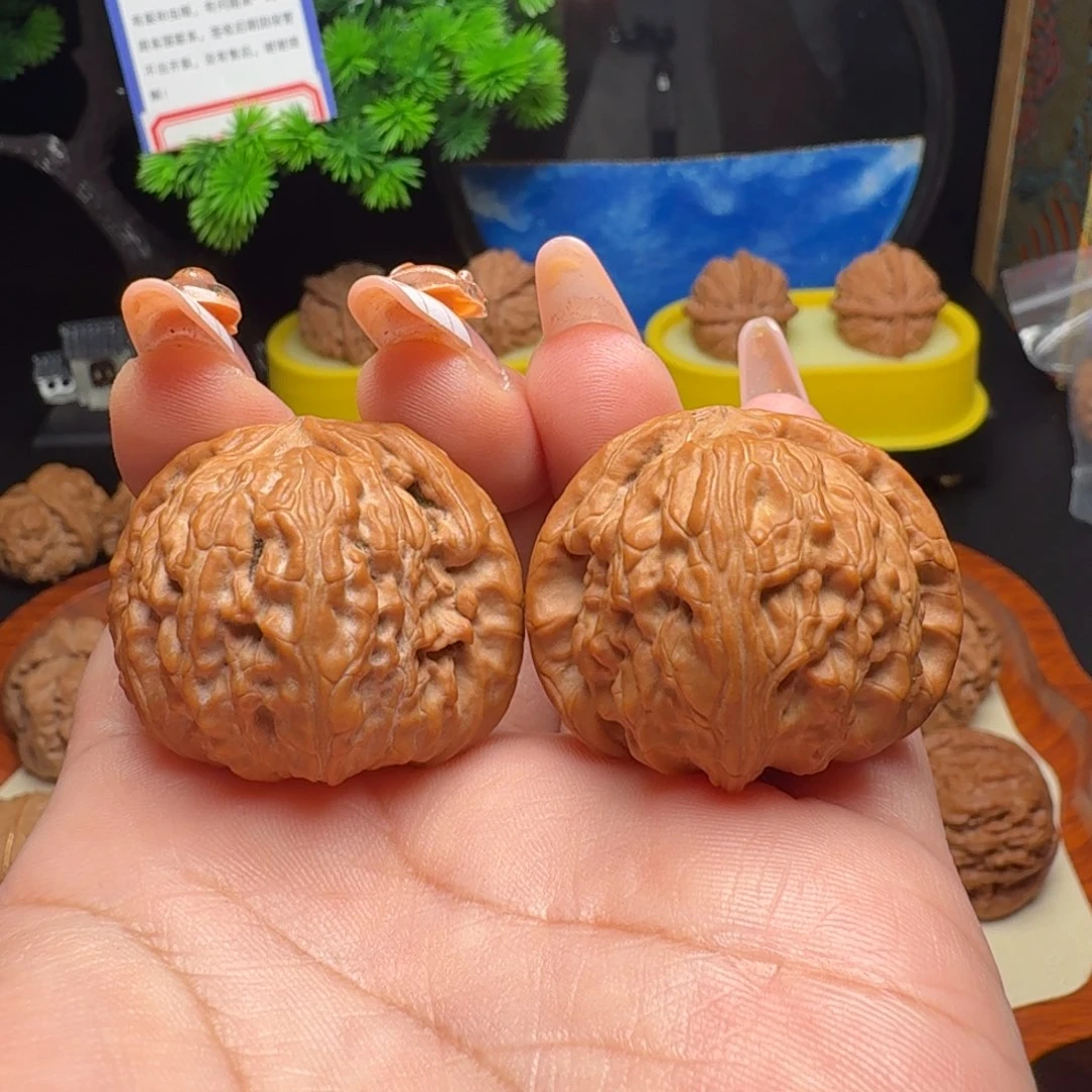把件文玩核桃全品球白37