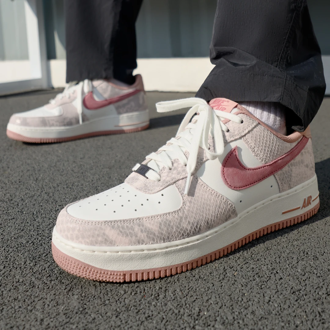 【退】Nike空军一号Air Force 1男子运动鞋春季新款胶底HF2898