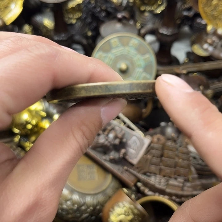 顺顺利利，铜器摆件