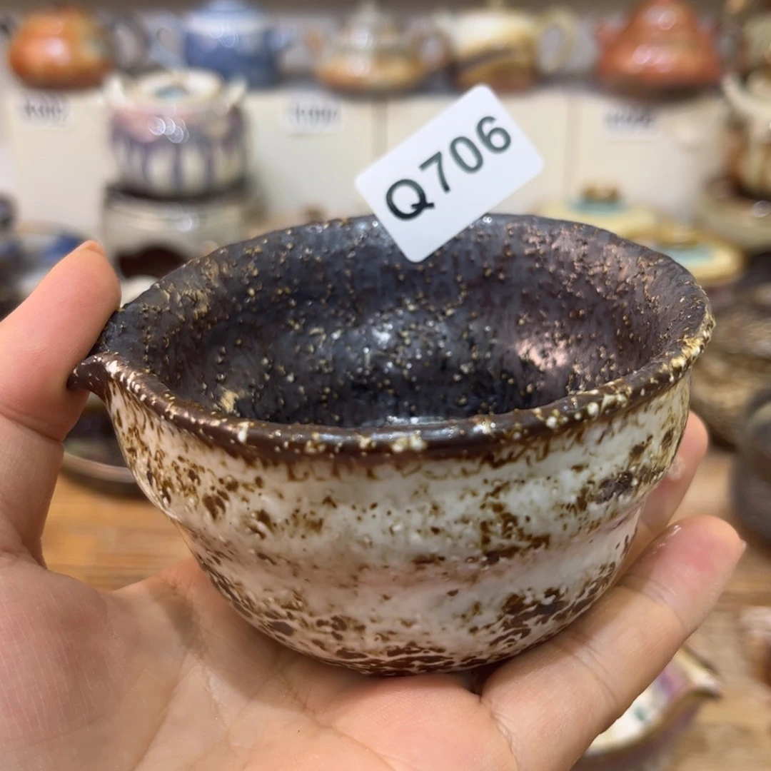 白泥茶杯萌*?陶瓷艺术