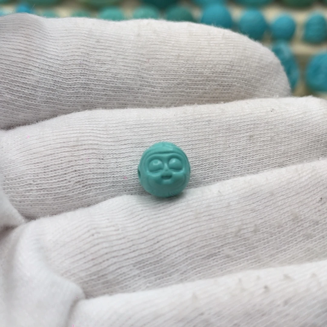 绿松石未镶嵌颈饰卡9.3