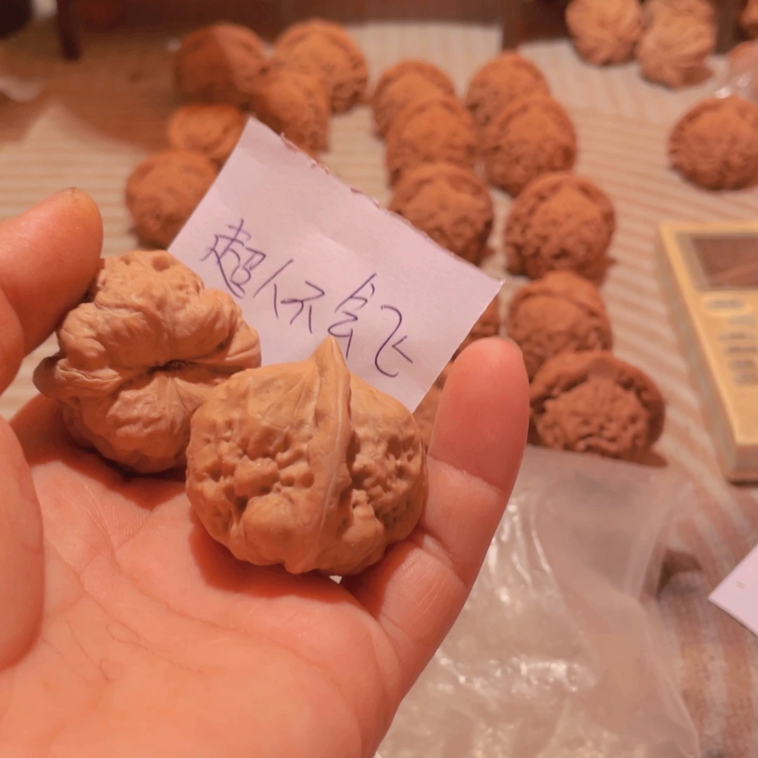 吊坠桃核文玩核桃