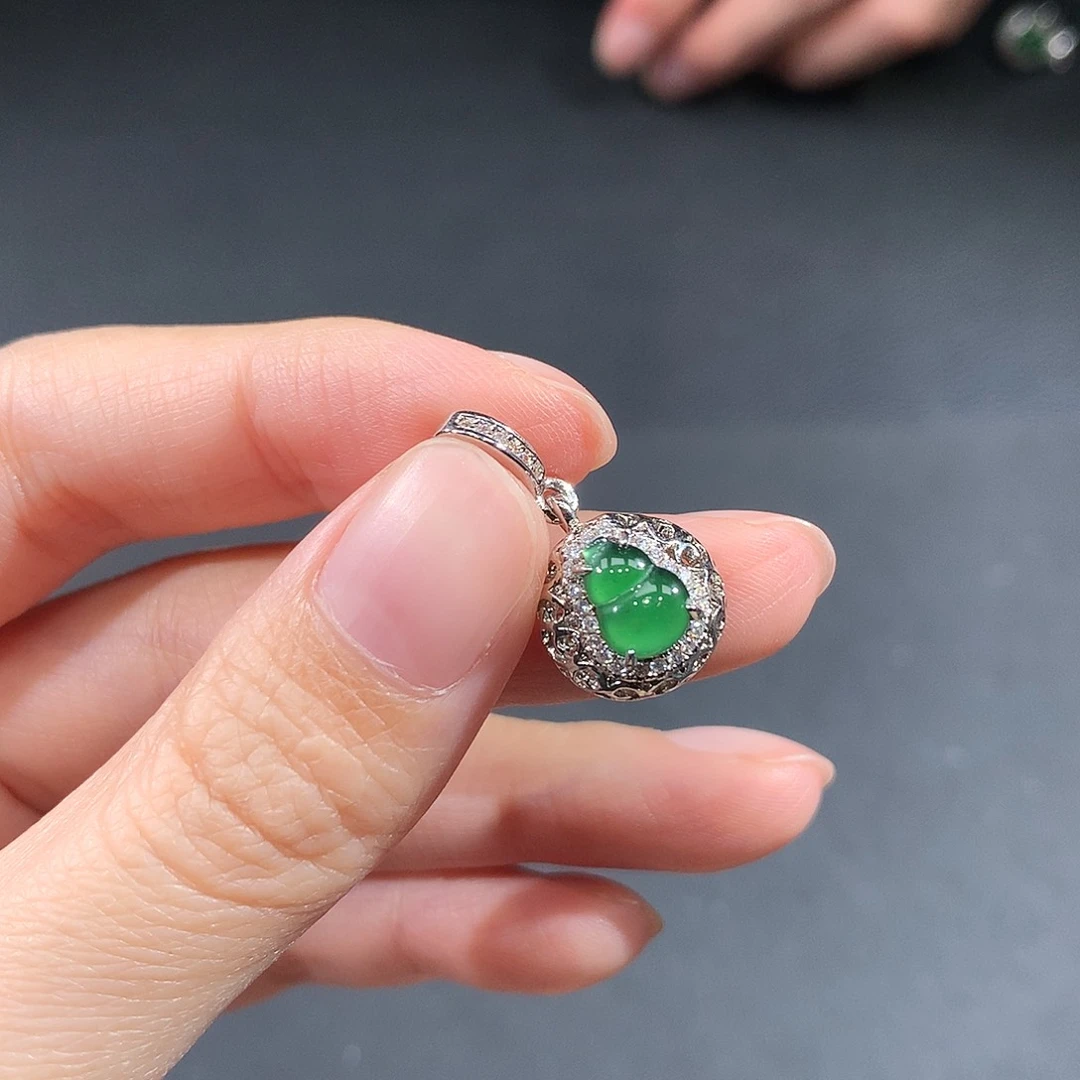 未镶嵌戒指翡翠翡翠