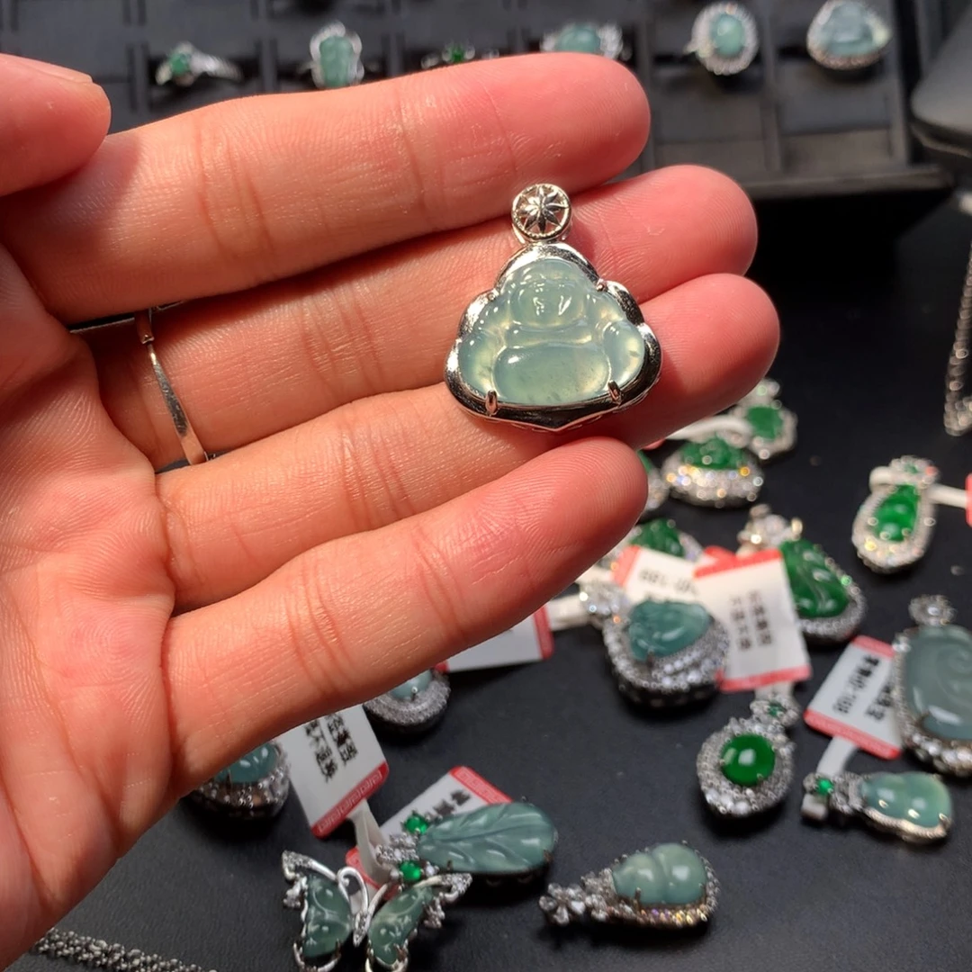 翡翠未镶嵌吊坠(不含链)