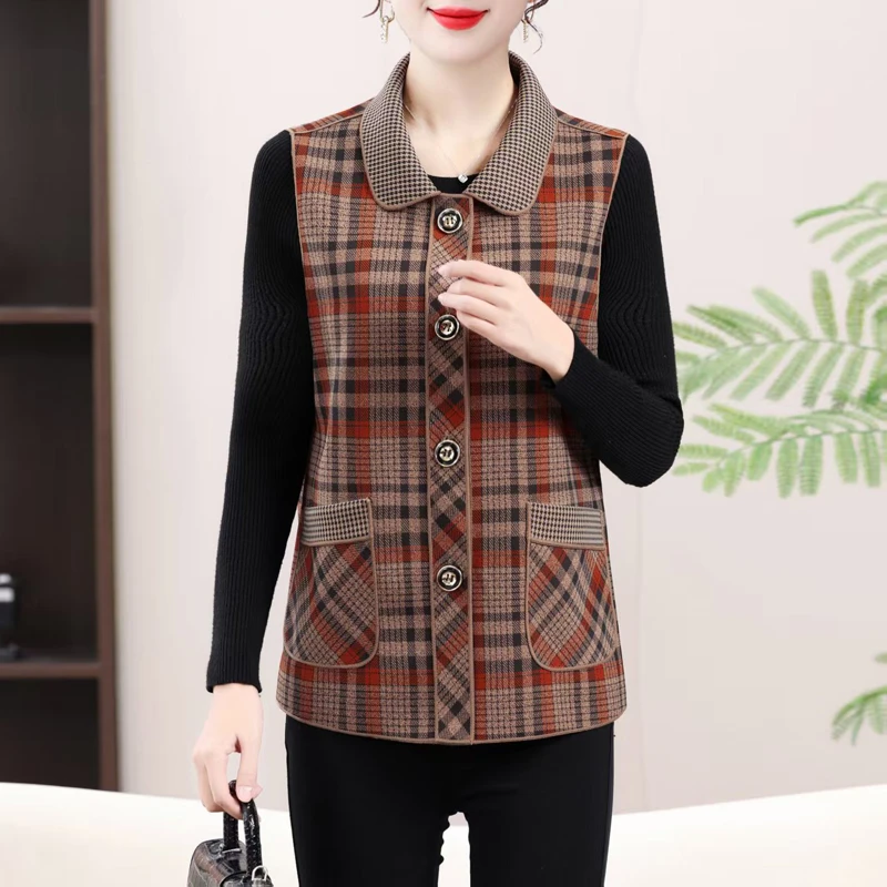 春装新款妈妈装马夹宽松翻领洋气格子马甲中老年女装春秋外套