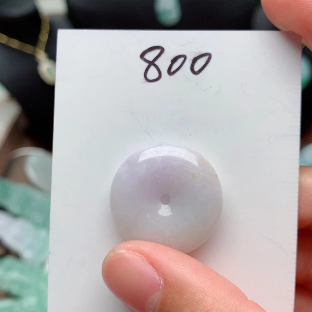 翡翠颈饰未镶嵌吊坠