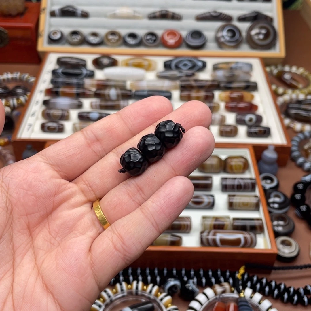 玛瑙/玉髓未镶嵌配饰