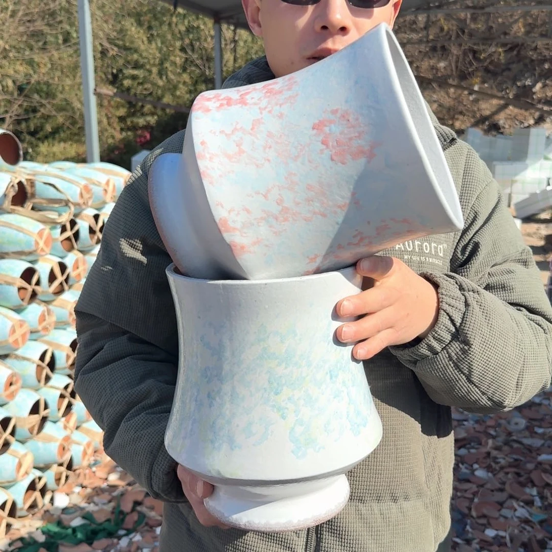 紫砂花盆口19高24（两个束腰